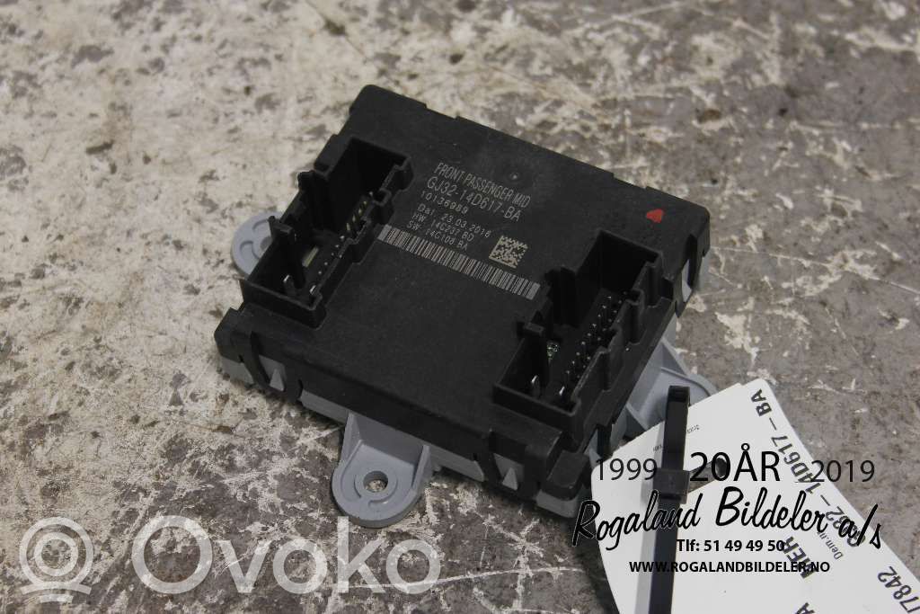 Jaguar F-Pace Door control unit/module 