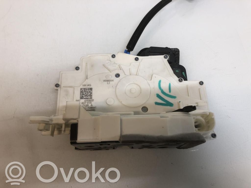 Porsche Taycan 9J1 Zamek drzwi przednich 