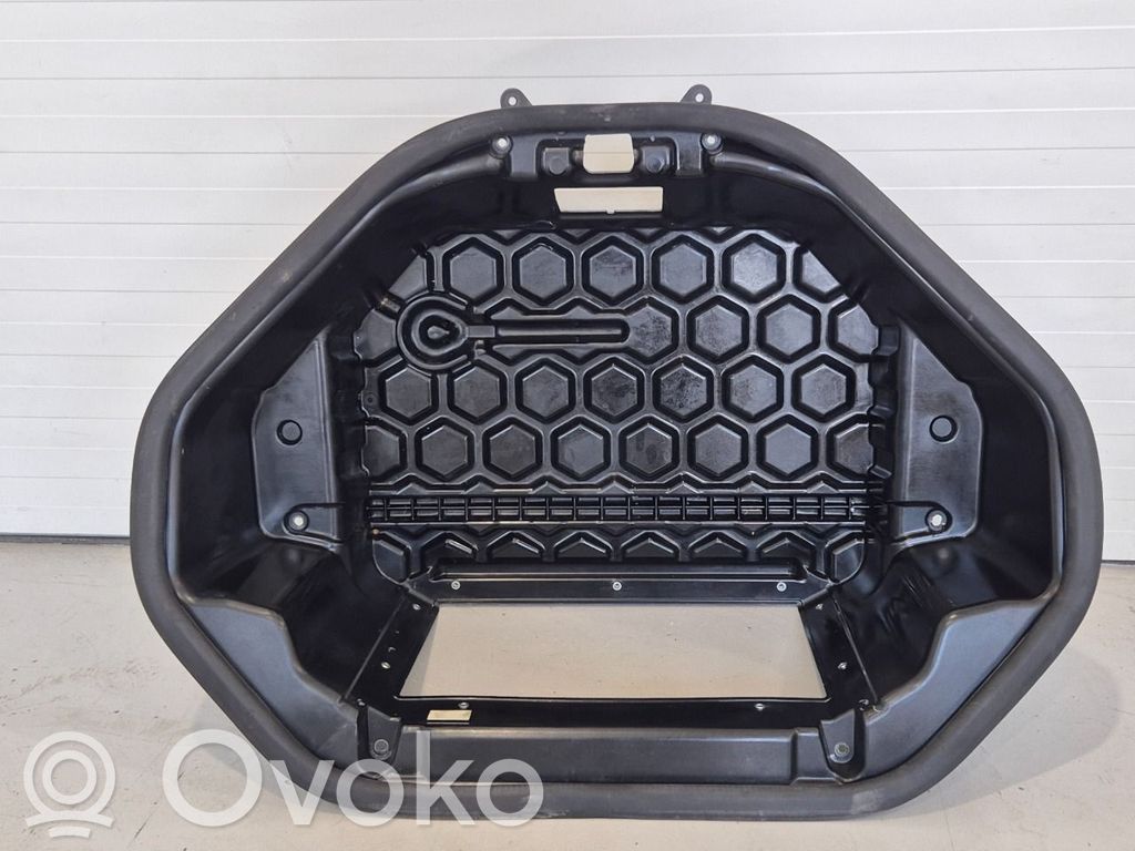 Tesla Model S Bagažinės grindys 