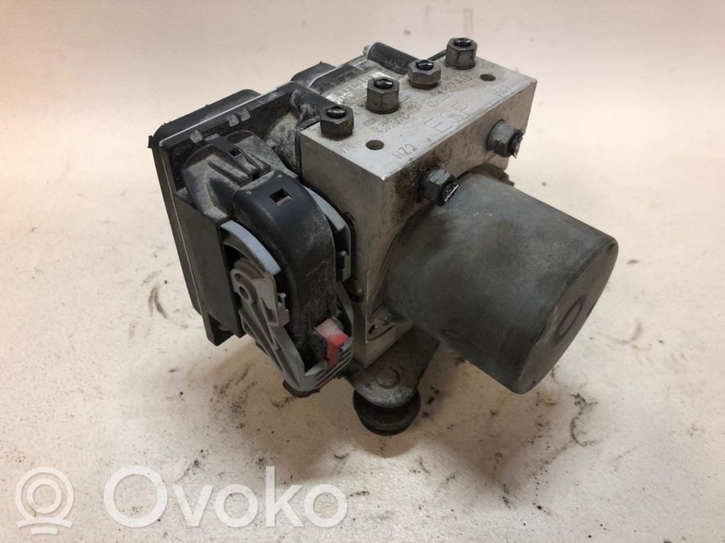Audi A4 S4 B8 8K ABS-pumppu 