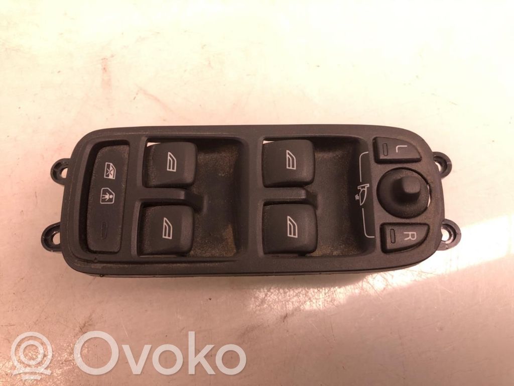 Electric window control switch   31334348,31334348