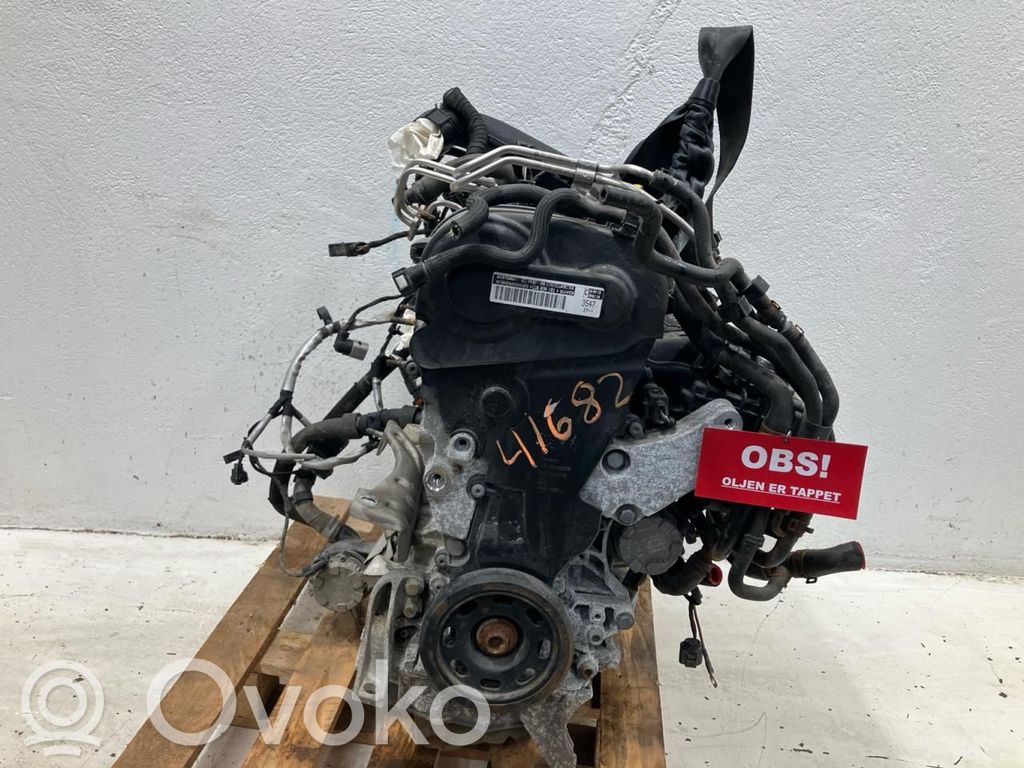 Volkswagen Golf VII Engine 