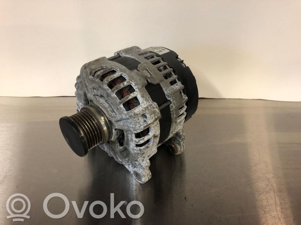 Audi A4 S4 B8 8K Ģenerators 