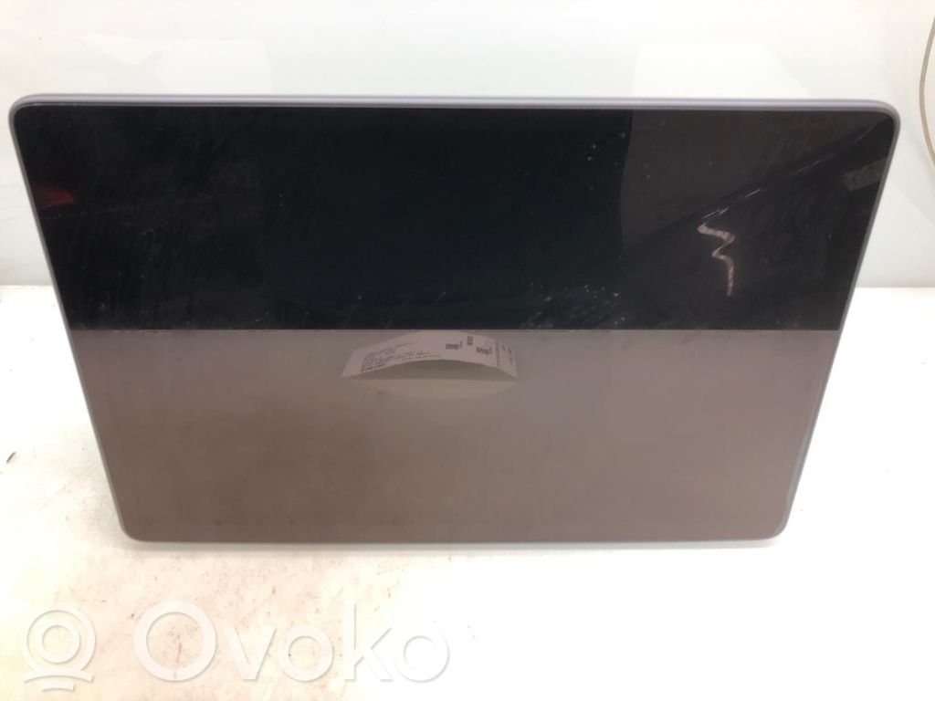 Tesla Model Y Head unit multimedia control 