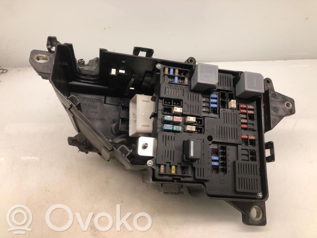 Volvo S90, V90 Juego de caja de fusibles 
