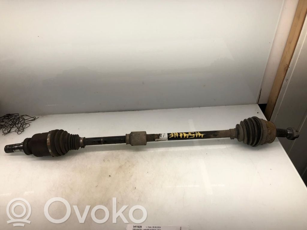 Opel Corsa E Priekinis pusašis 
