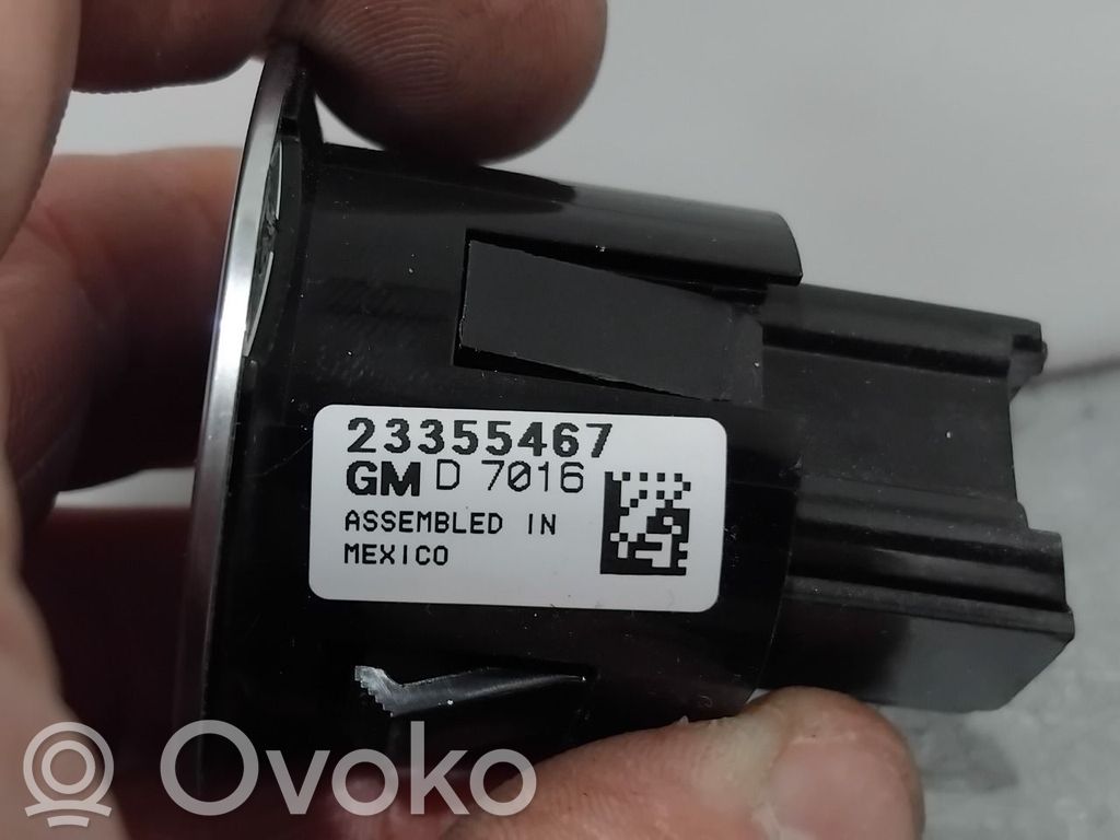 Opel Ampera- E Engine start stop button switch 