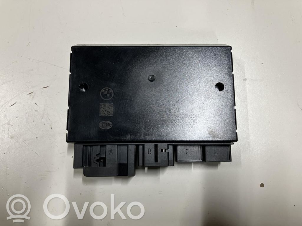 BMW iX1 Vetokoukun ohjainlaite/moduuli 