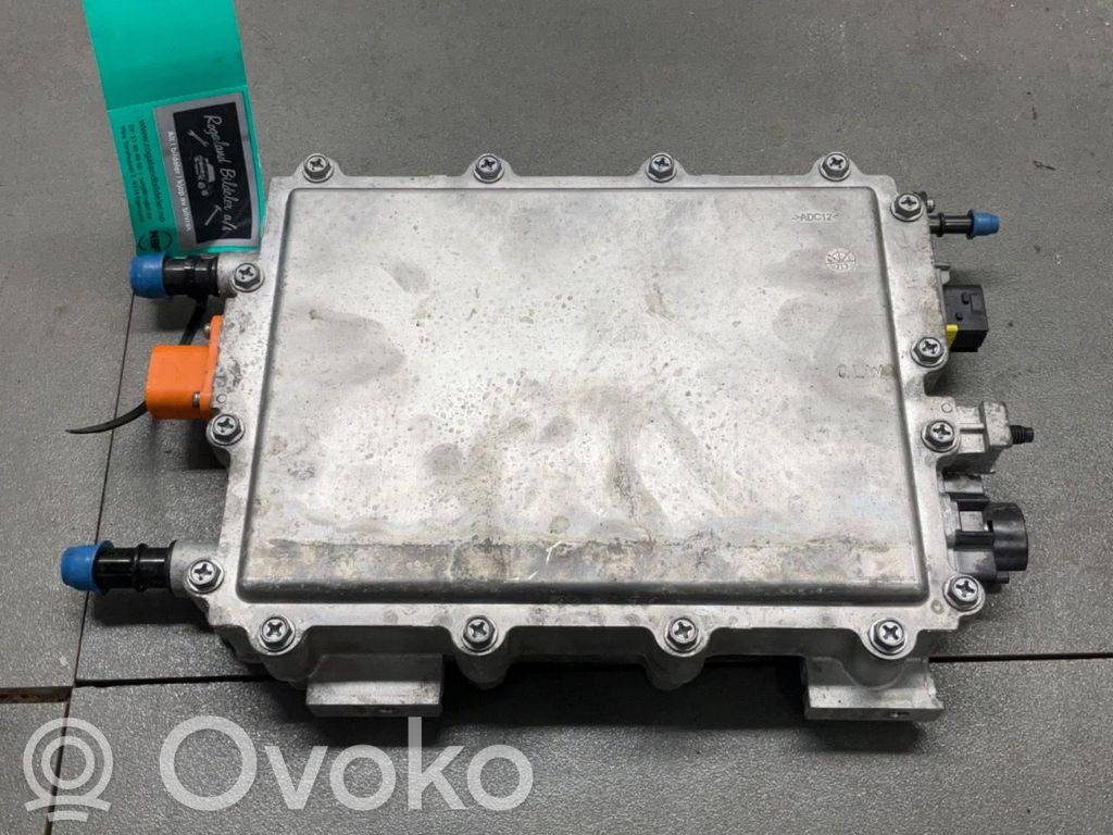 Inversor/convertidor de voltaje   T4K13291,J9D314B227AD,J9D314B227AD,J9D314B227AD,T4K13291,T4K6510