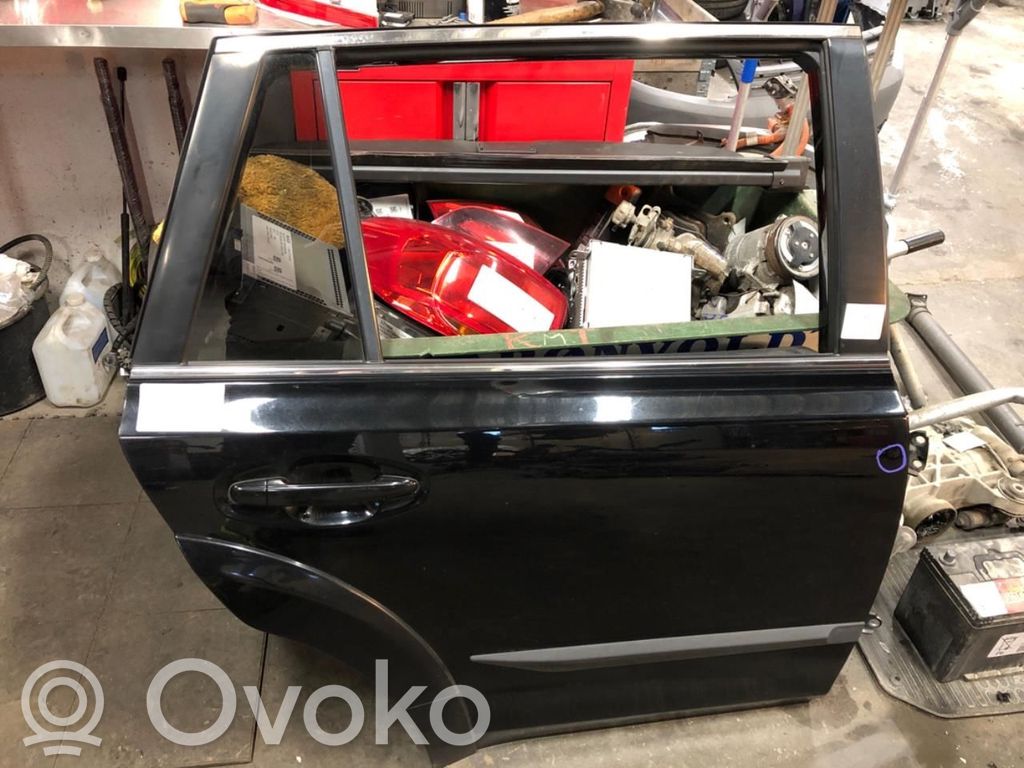 Subaru Outback Galinės durys 
