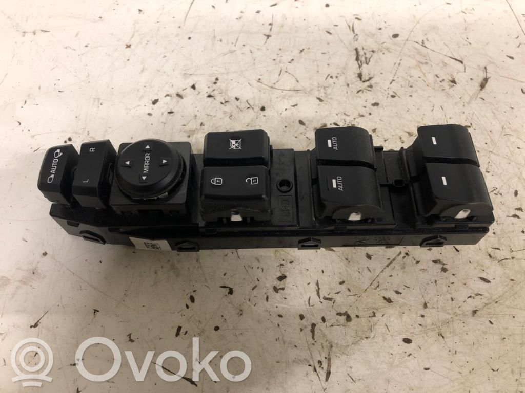 Hyundai Ioniq Electric window control switch 