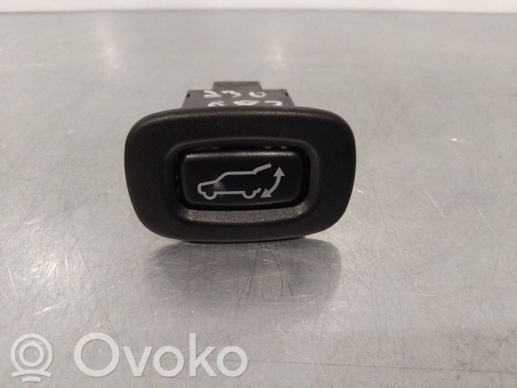 Mitsubishi Outlander Tailgate opening switch 