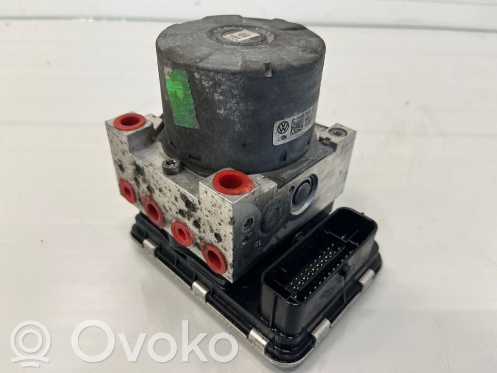 Volkswagen Transporter - Caravelle T6 ABS Pump 