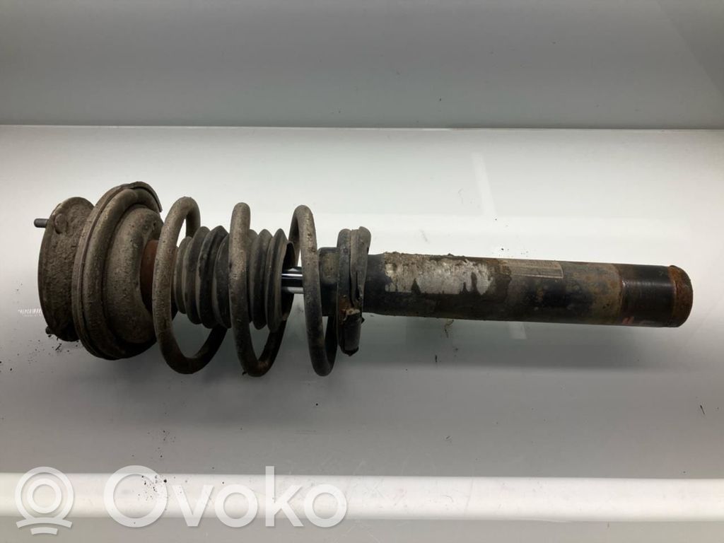 BMW 5 E60 E61 Priekinis amortizatorius su spyruokle 