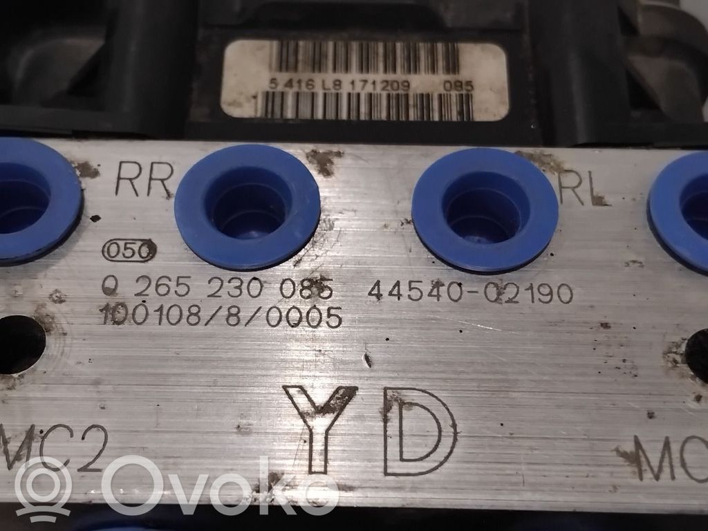 Toyota Corolla E140 E150 Bomba de ABS 