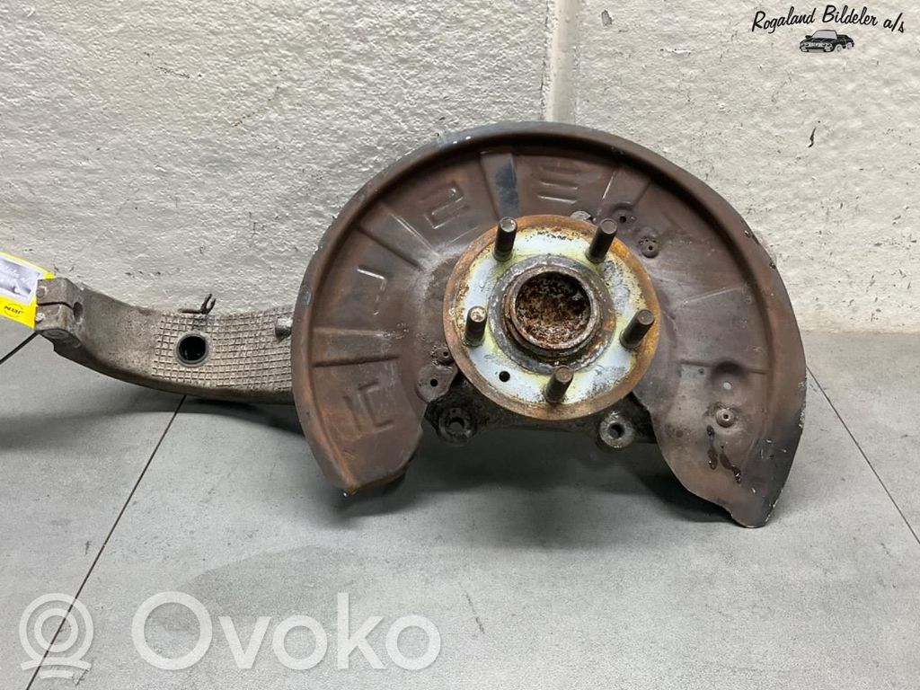 Tesla Model S Achsschenkel vorne 