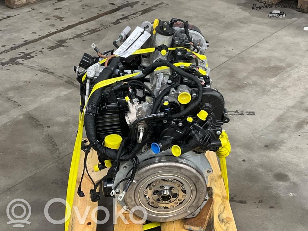 Motor   04E100099AX,04E100099A,04E100099A,04E100099A,04E100099AX,CUKB