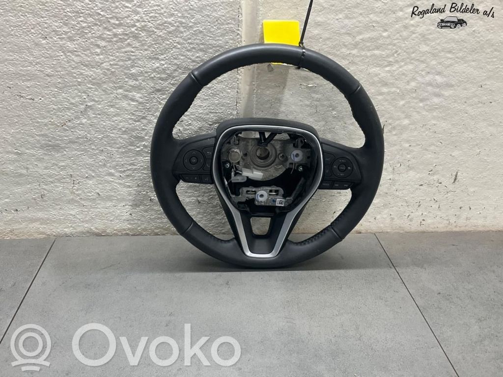 Toyota Corolla E210 E21 Ohjauspyörä 