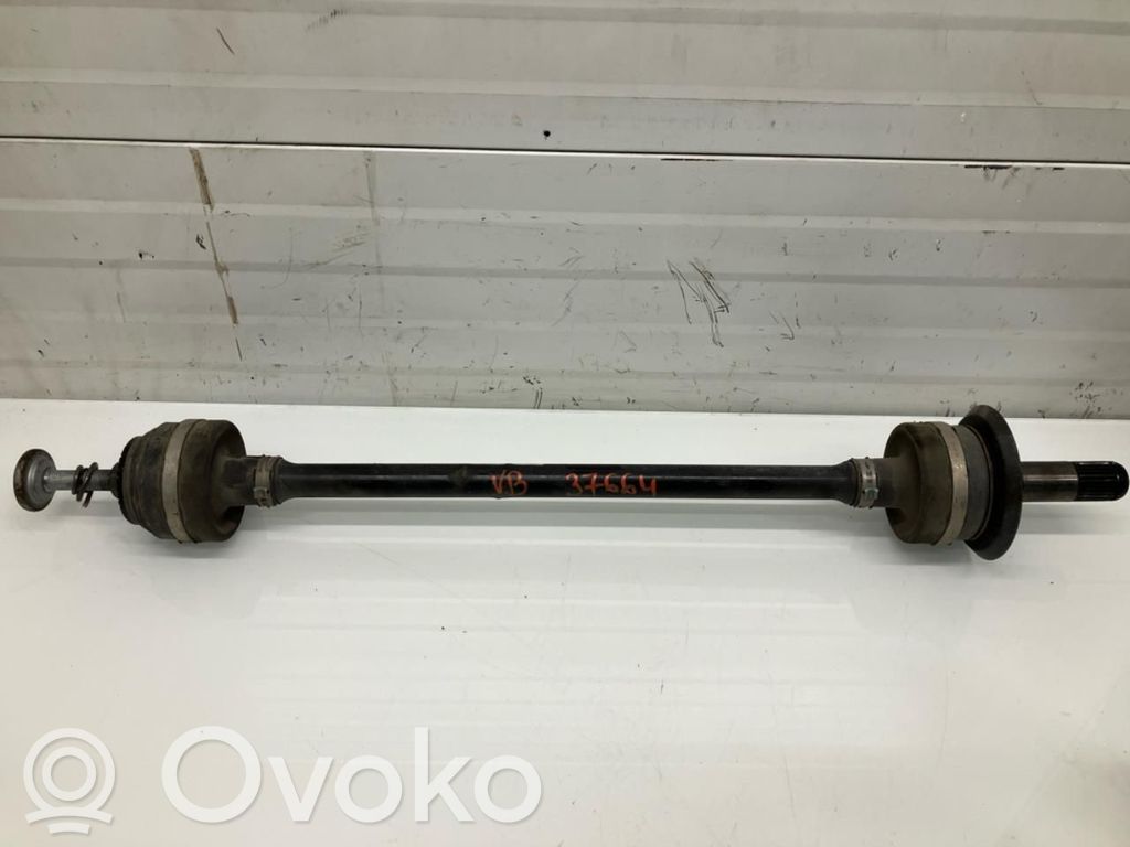 BMW 5 G30 G31 G38 Półoś tylna 
