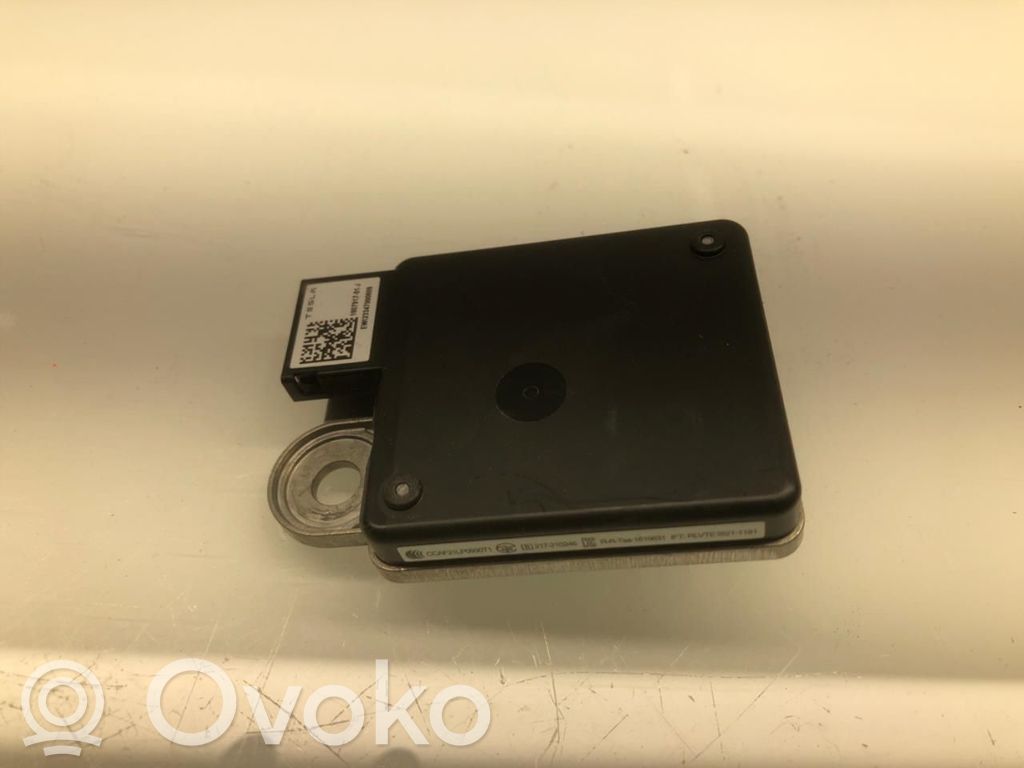 Tesla Model 3 Other control units/modules 