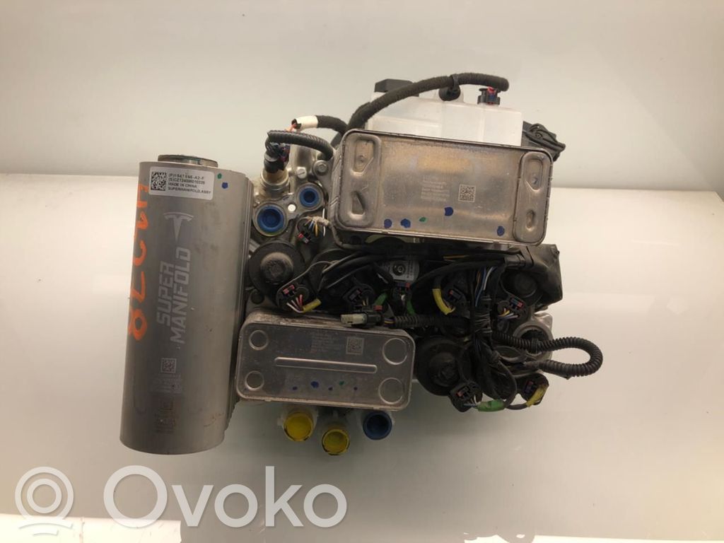 Tesla Model 3 Muu ilmastointilaitteen osa (A/C) 