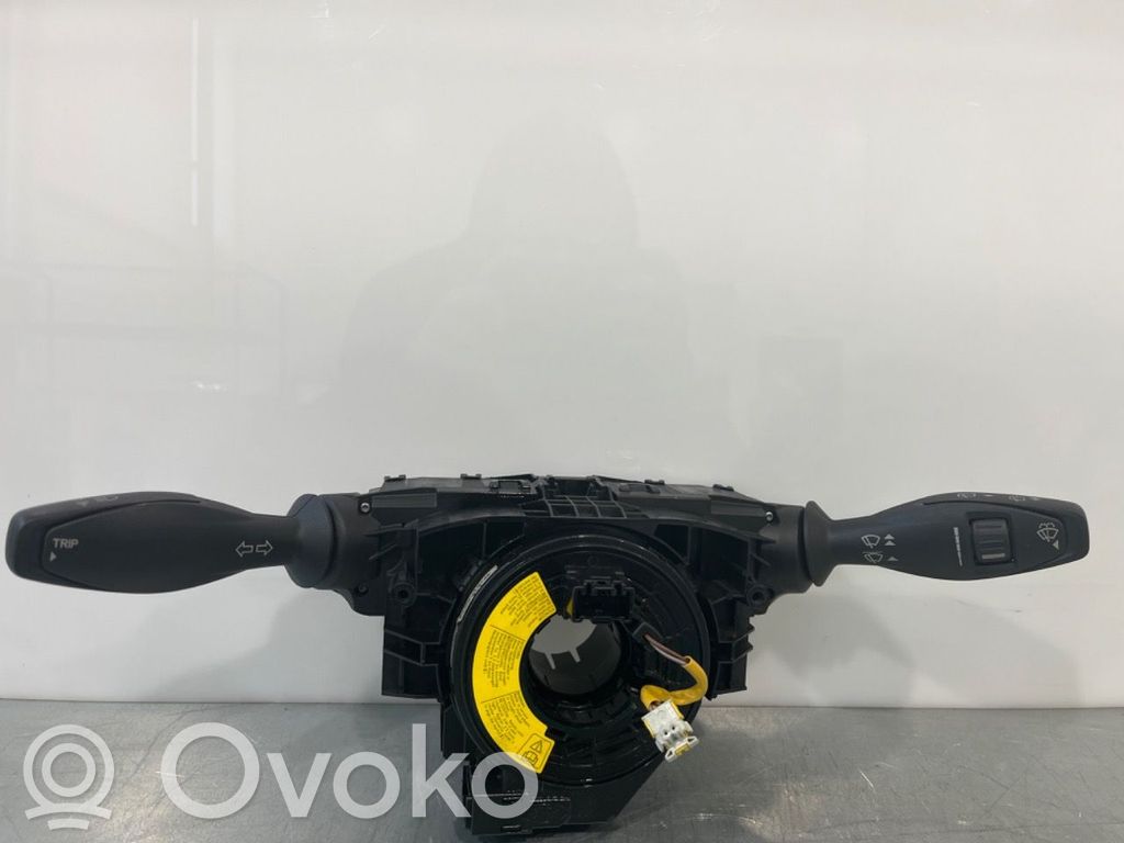 Ford Fiesta Przyciski multifunkcyjne 