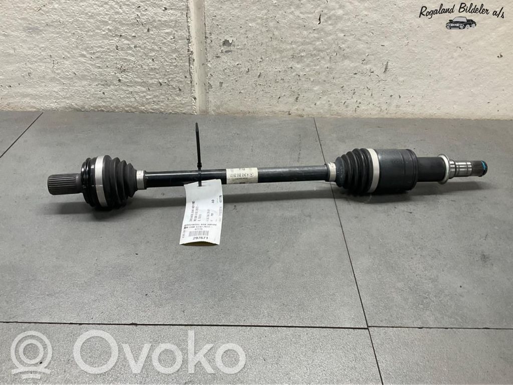 Mercedes-Benz EQB Półoś tylna