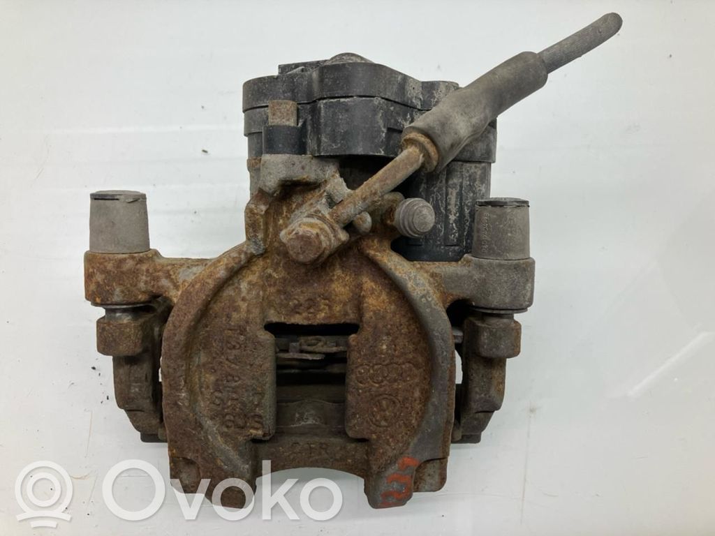 Takajarrusatula   8V0615423D,8V0615423D