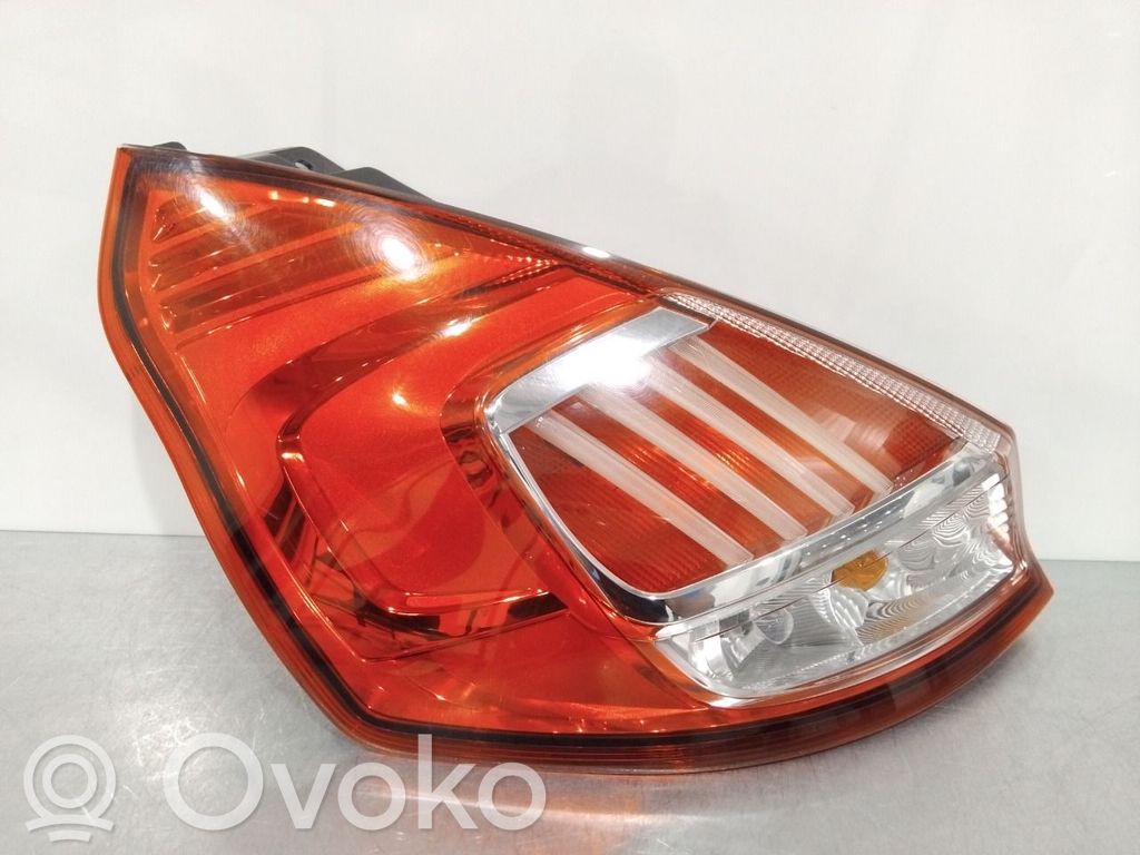 Ford Fiesta Lampă spate în caroserie 