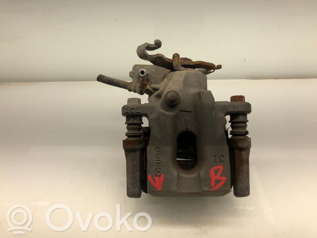 Toyota Prius (XW50) Pinza del freno posteriore 