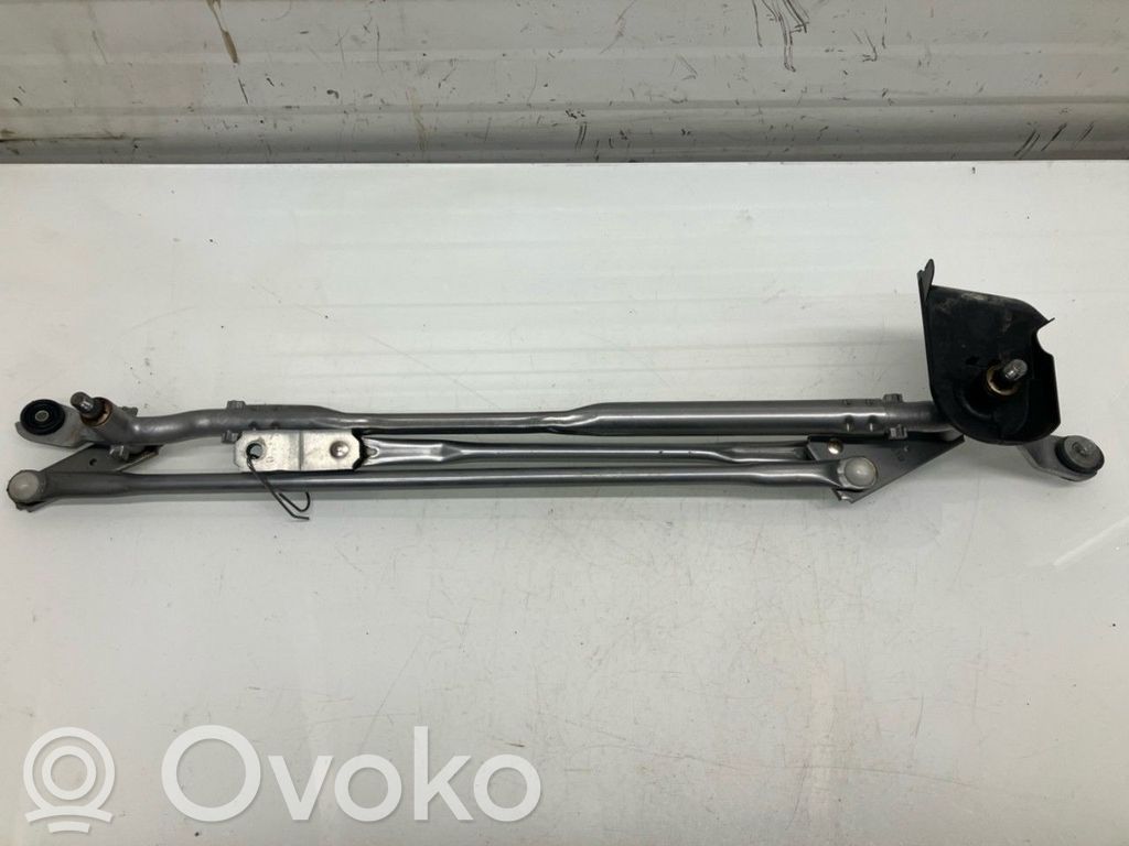 Mitsubishi Eclipse Cross Etupyyhkimen vivusto 