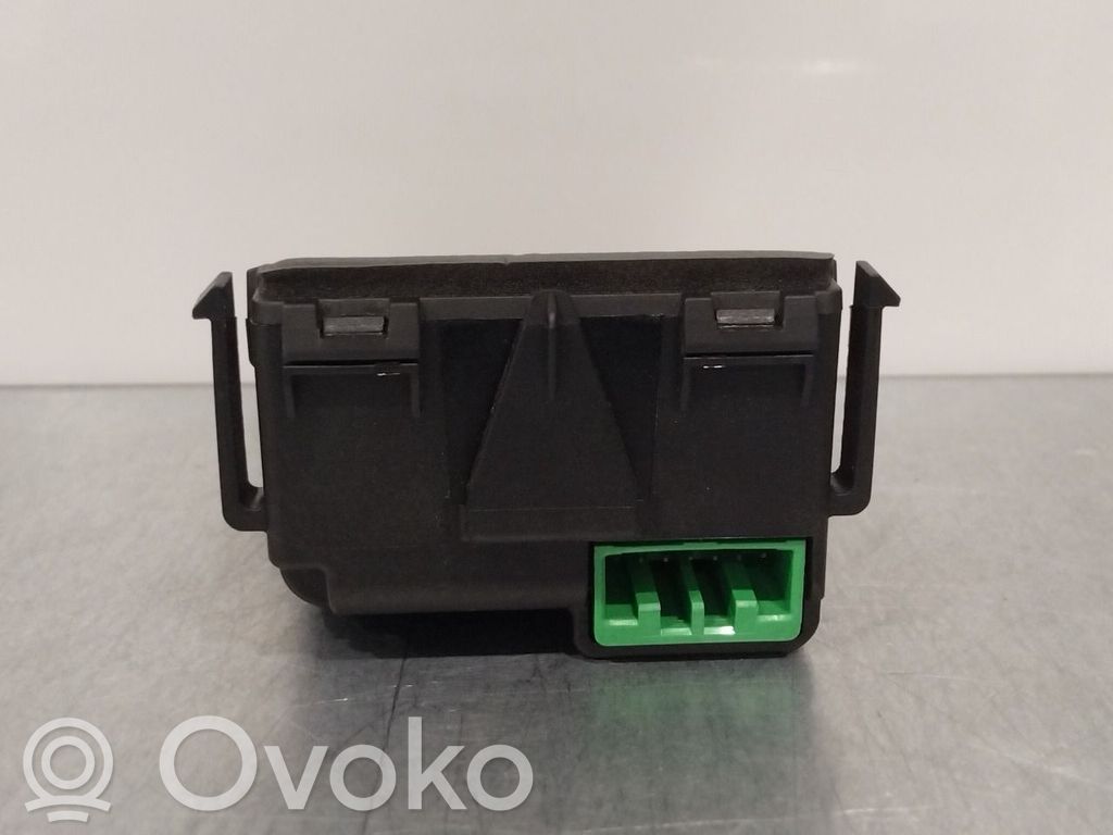 Mazda CX-5 Distronic sensor radar 