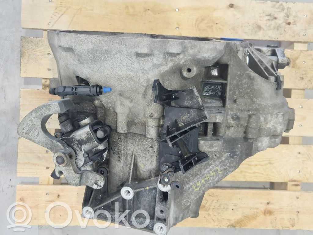 Volvo V60 Scatola del cambio manuale a 6 velocità