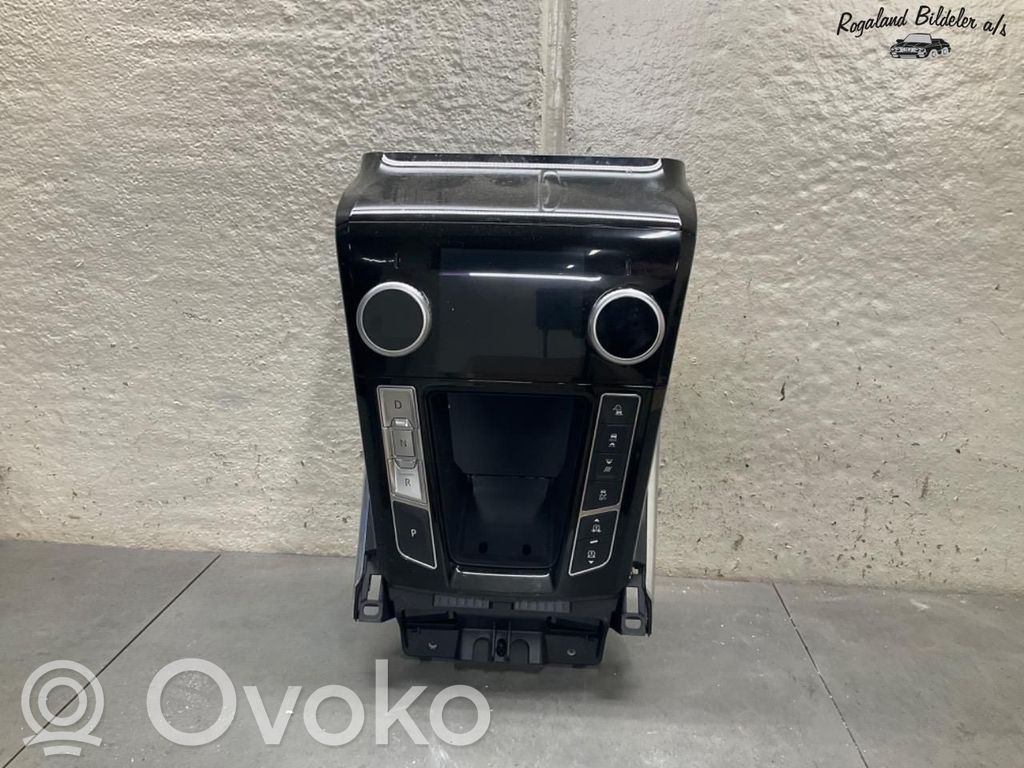 Rămă unitate control climatizare   T4K15324,J9D313D734CD,J9D313D734CD,J9D313D734CD,T4K15324,T4K9955