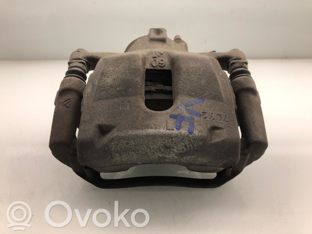 Toyota C-HR I Pinza del freno anteriore 