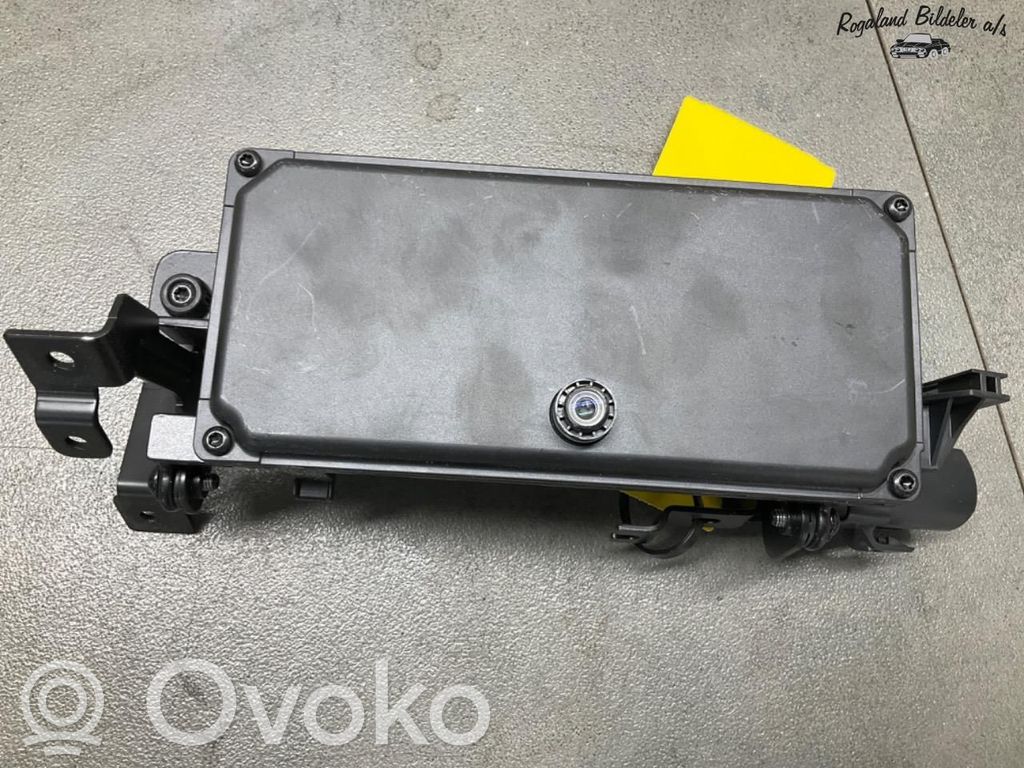 Volvo XC90 Distronic sensor radar 