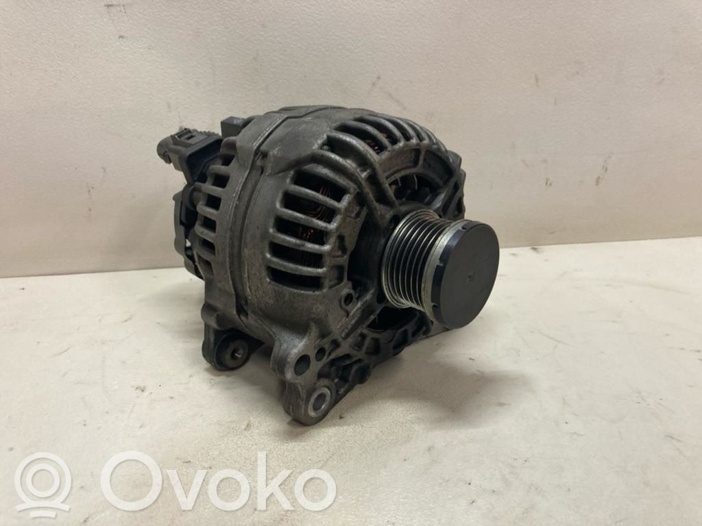 Volkswagen Golf VI Generator/alternator 