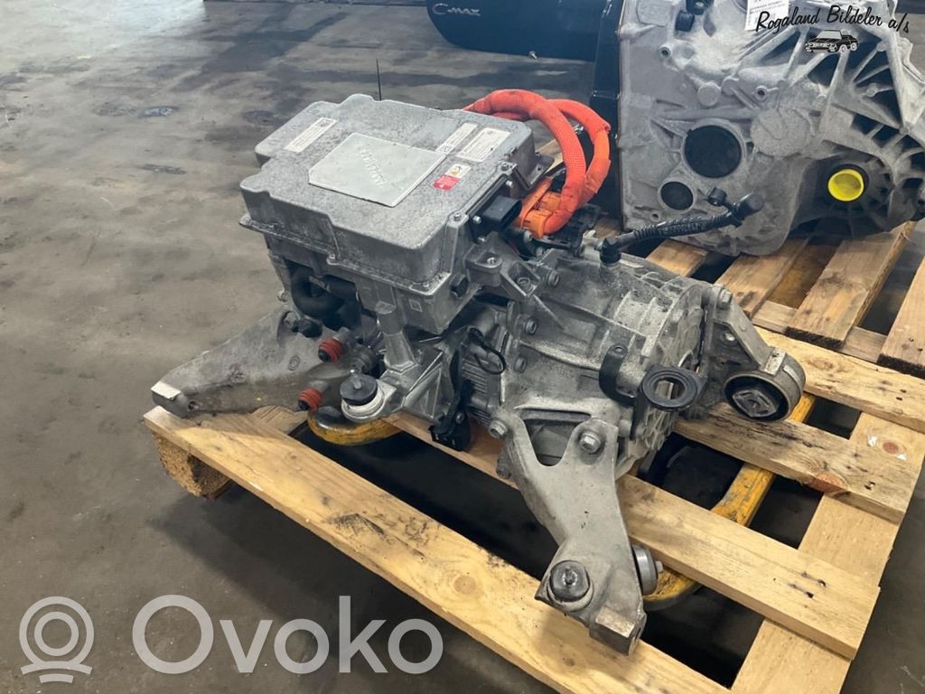 Porsche Taycan 9J1 Silnik elektryczny samochodu 