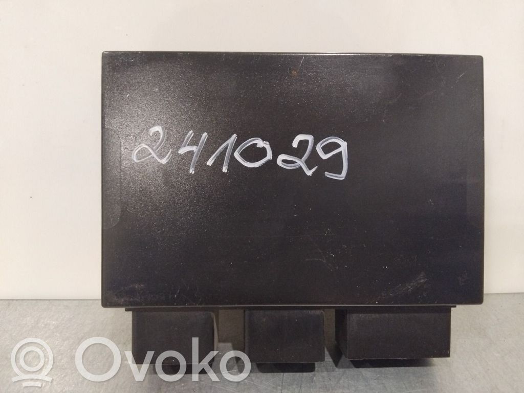 Unitate/modul de comandă remorcă cu bară de tractare   4G8907383,4G8907383