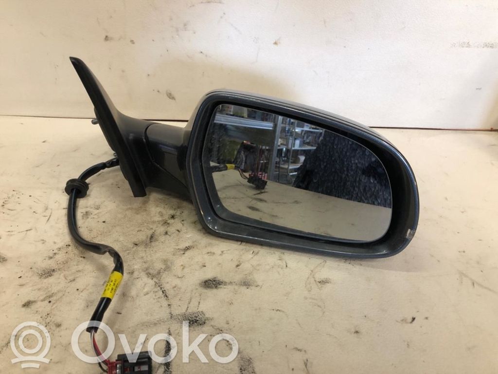 Audi A5 8T 8F Elektryczne lusterko boczne drzwi 