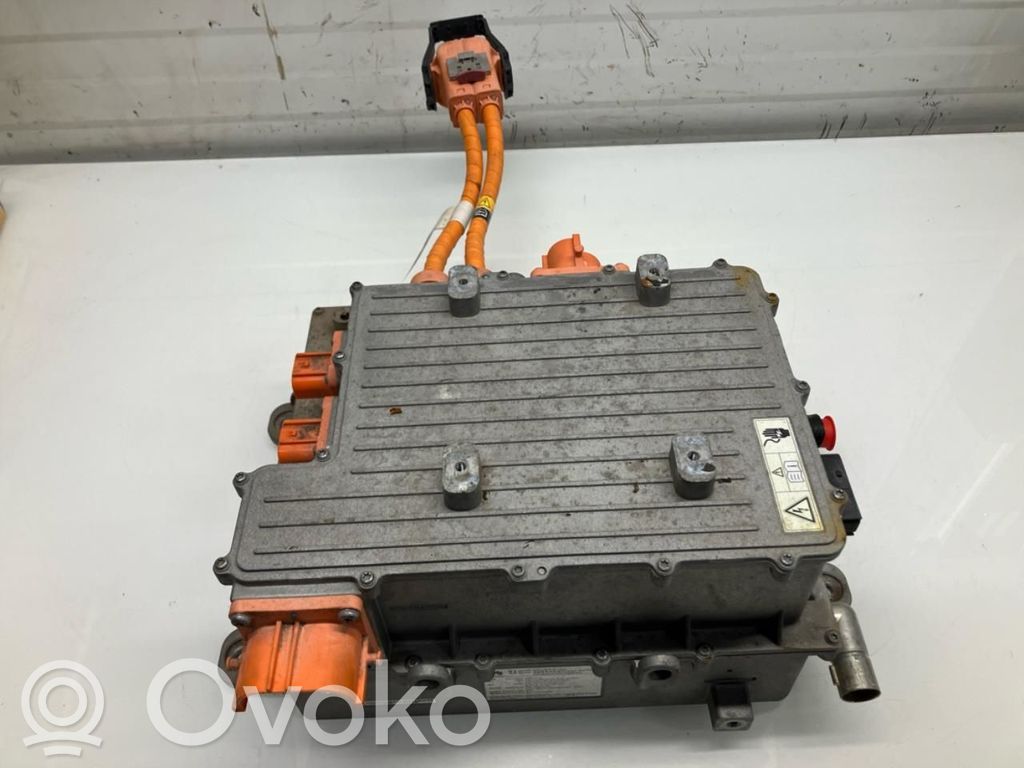 Maxus e-Deliver 3 Battery charger (optional) 