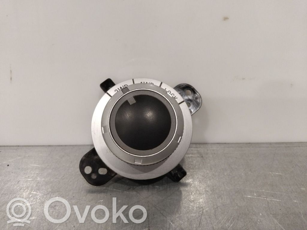 Mitsubishi Outlander Other switches/knobs/shifts 