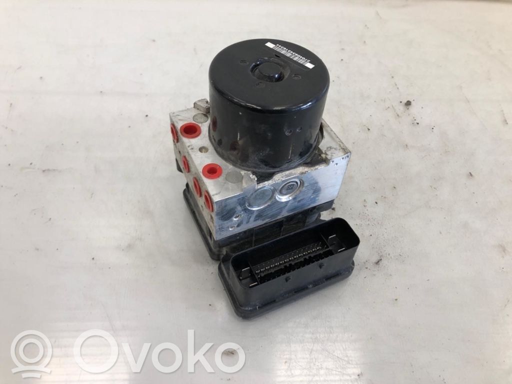 Volvo V70 ABS Pump 