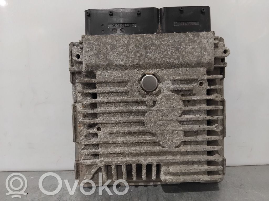 Volkswagen Golf VI Engine control unit/module ECU 