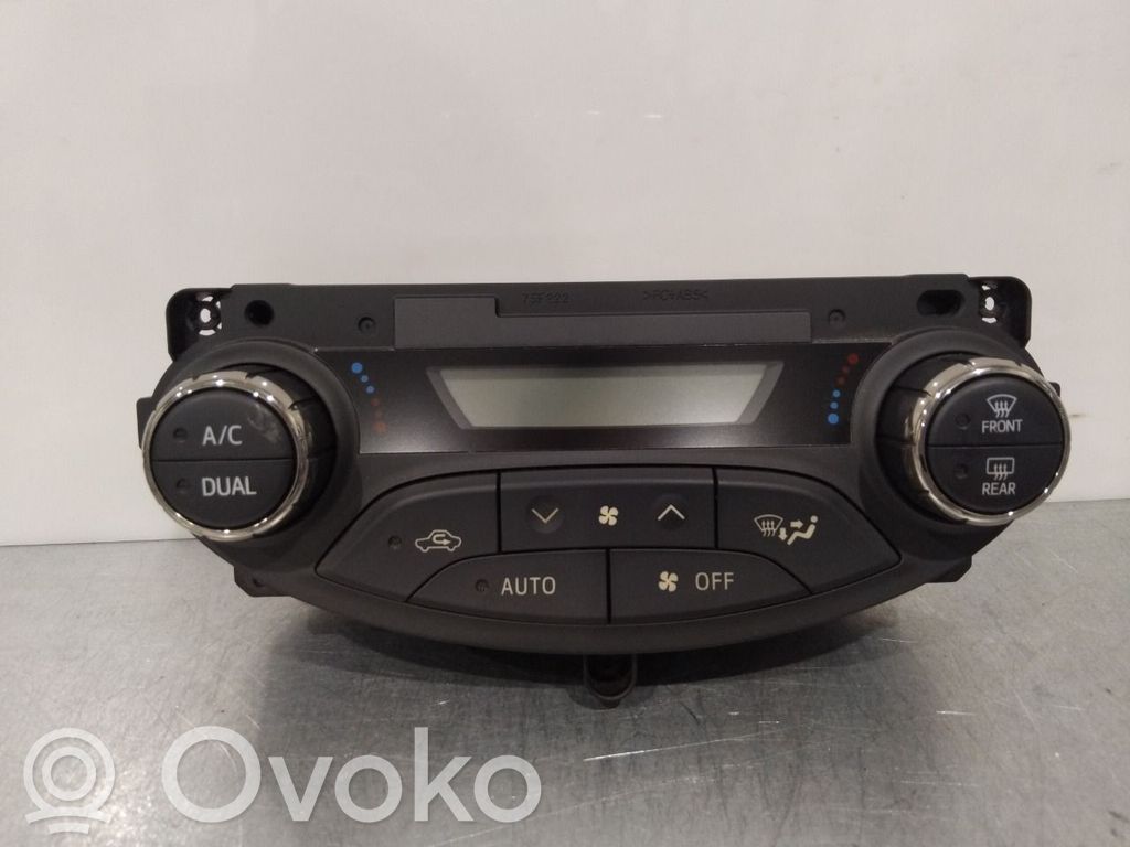 Toyota Yaris Climate control/heater control trim 