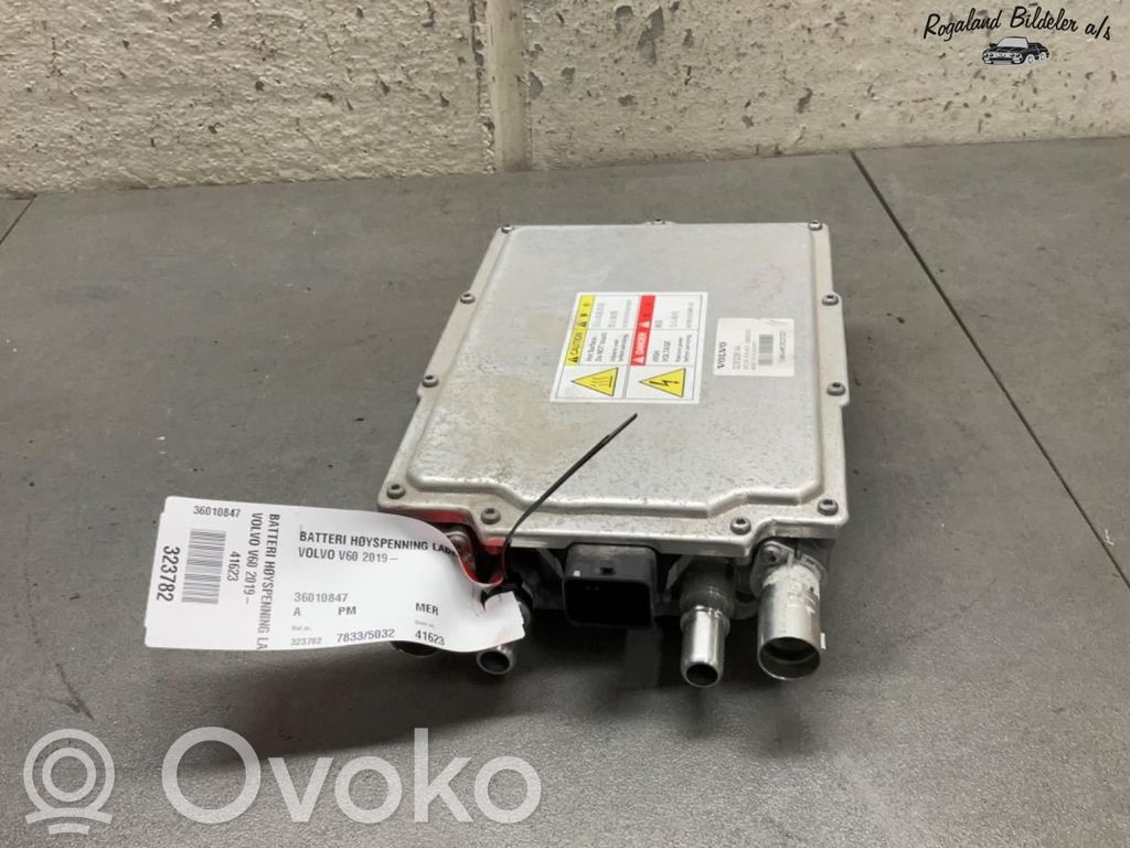 Volvo V60 Battery charger (optional) 