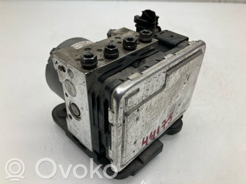 Skoda Kodiaq ABS bloks 