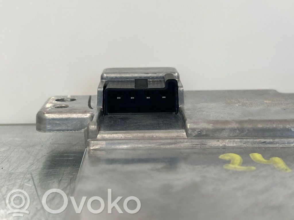 Tesla Model 3 Citu veidu vadības bloki / moduļi 