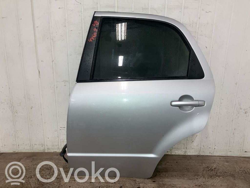 Suzuki SX4 Galinės durys 