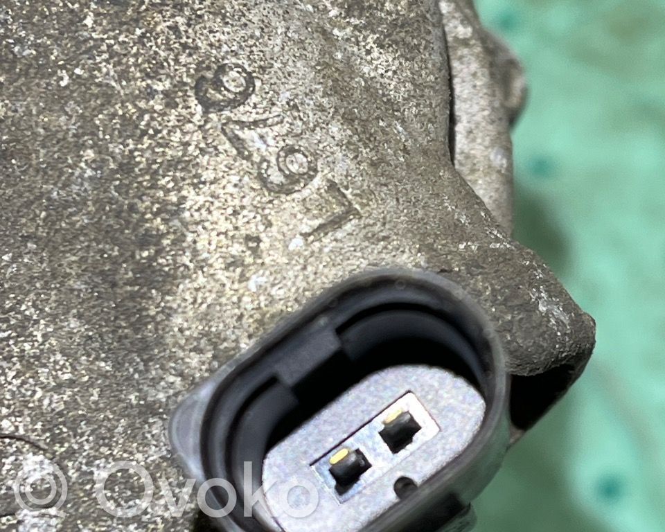 Volkswagen Amarok Kompresor / Sprężarka klimatyzacji A/C 